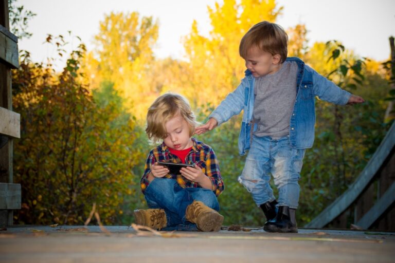 Photo "How to raise children in a balanced and healthy emotional environment"