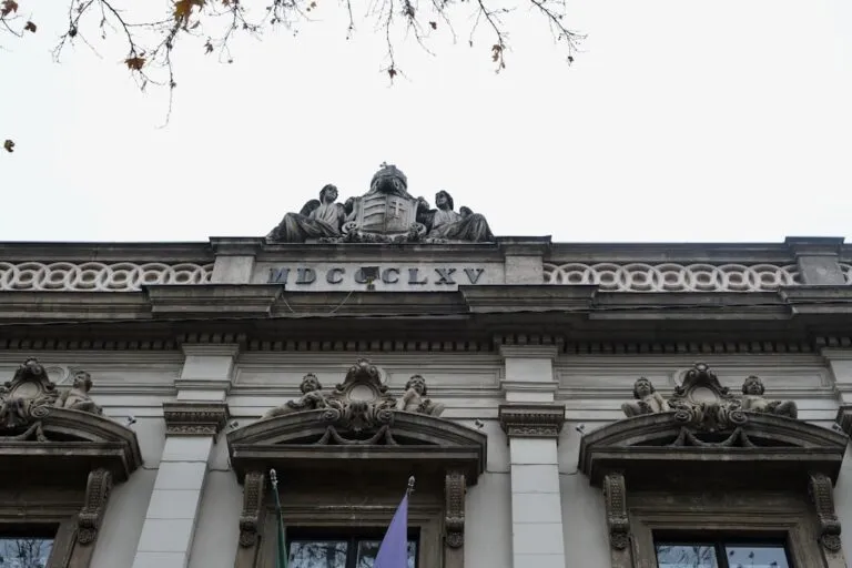 Photo ascultă activ